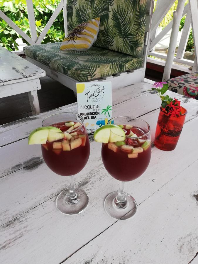 Tapas & Surf Hotell Petacaltepe Eksteriør bilde
